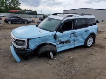  Salvage Ford Bronco