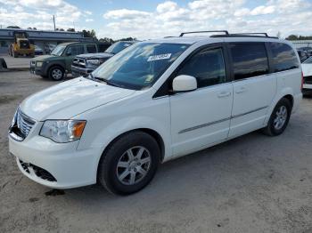  Salvage Chrysler Minivan