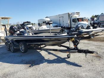  Salvage Land Rover Boat