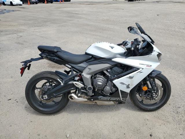  Salvage Triumph Motorcycle Daytona 66