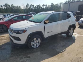  Salvage Jeep Compass