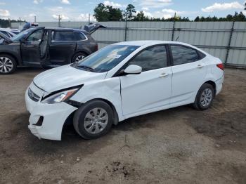  Salvage Hyundai ACCENT