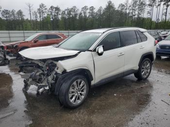  Salvage Toyota RAV4