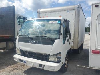  Salvage Isuzu Npr