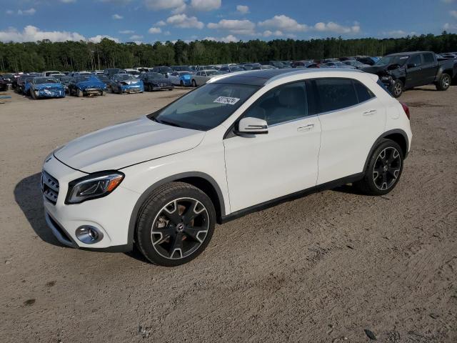  Salvage Mercedes-Benz GLA