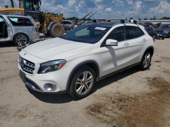  Salvage Mercedes-Benz GLA