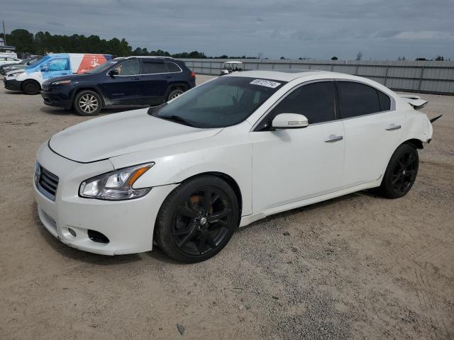  Salvage Nissan Maxima