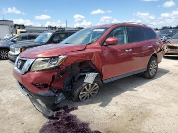  Salvage Nissan Pathfinder