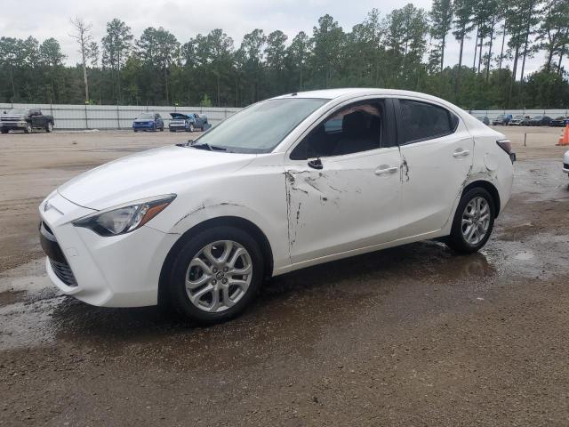  Salvage Toyota Yaris