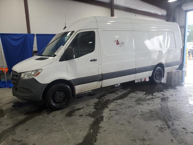  Salvage Mercedes-Benz Sprinter