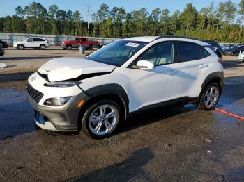  Salvage Hyundai KONA