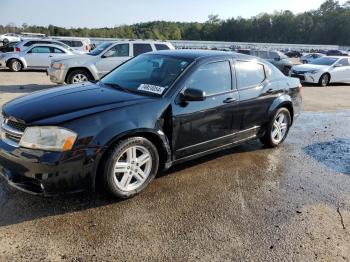  Salvage Dodge Avenger