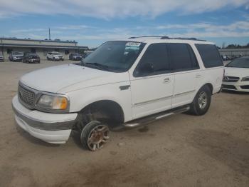  Salvage Ford Expedition