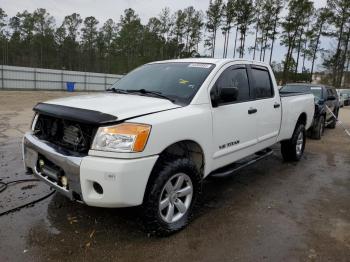  Salvage Nissan Titan