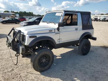  Salvage Suzuki Samurai