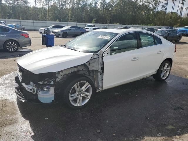  Salvage Volvo S60