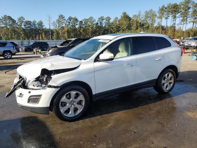  Salvage Volvo XC60