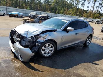  Salvage Mazda 3