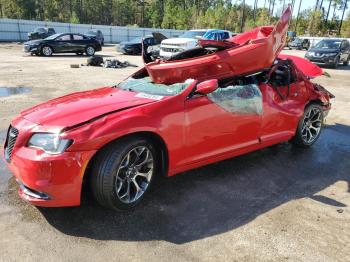  Salvage Chrysler 300