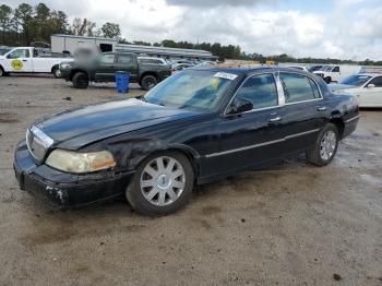  Salvage Lincoln Towncar