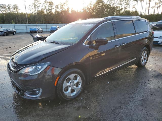  Salvage Chrysler Pacifica