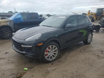  Salvage Porsche Cayenne