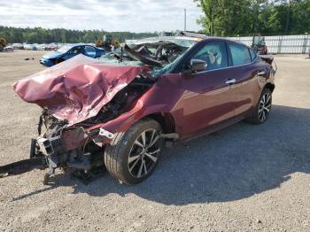  Salvage Nissan Maxima