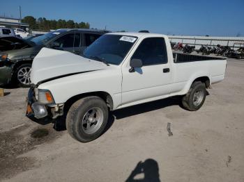  Salvage Toyota Pickup