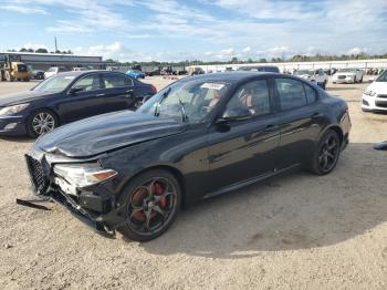  Salvage Alfa Romeo Giulia