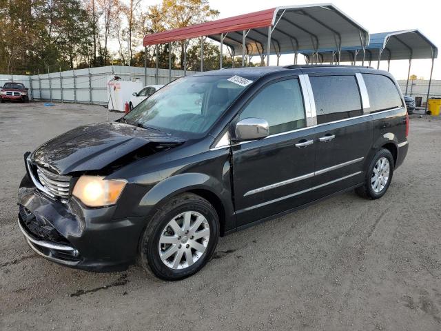  Salvage Chrysler Minivan