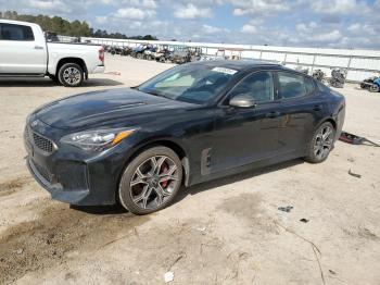  Salvage Kia Stinger