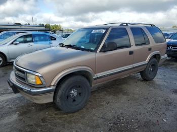  Salvage Chevrolet Blazer