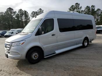  Salvage Mercedes-Benz Sprinter