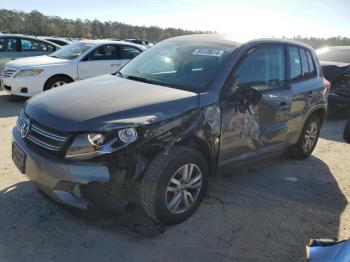  Salvage Volkswagen Tiguan