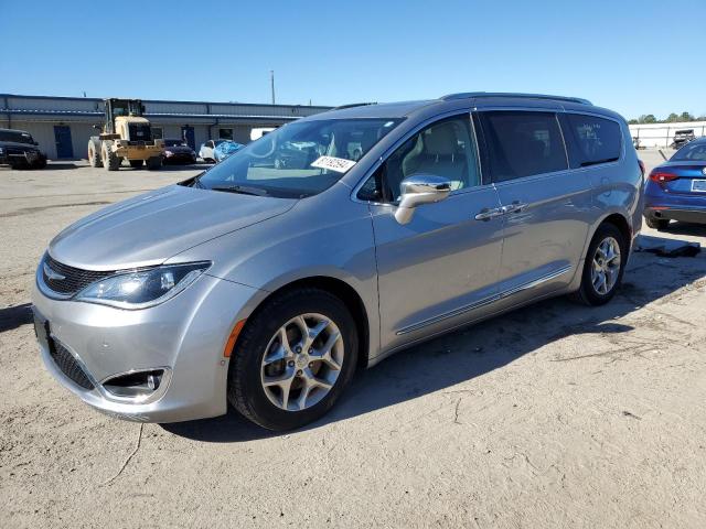  Salvage Chrysler Pacifica