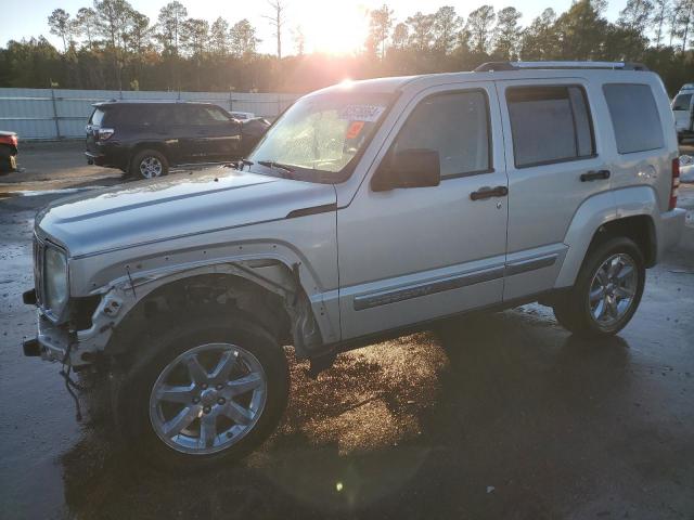  Salvage Jeep Liberty