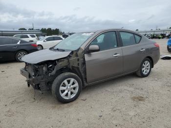  Salvage Nissan Versa