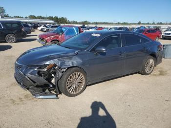  Salvage Toyota Avalon