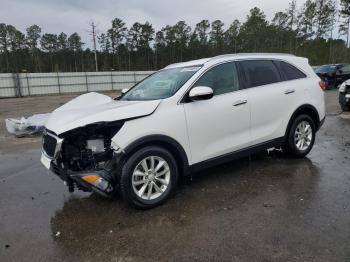  Salvage Kia Sorento