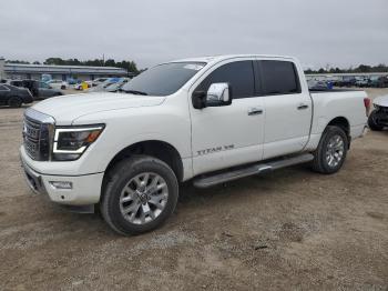  Salvage Nissan Titan