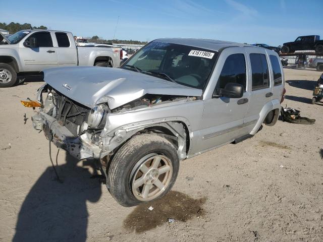  Salvage Jeep Liberty