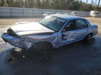  Salvage Ford Crown Vic