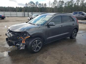  Salvage Kia Niro