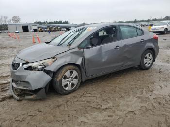  Salvage Kia Forte