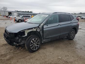  Salvage Volkswagen Tiguan