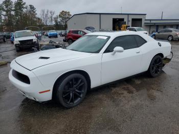  Salvage Dodge Challenger