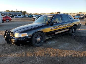  Salvage Ford Crown Vic