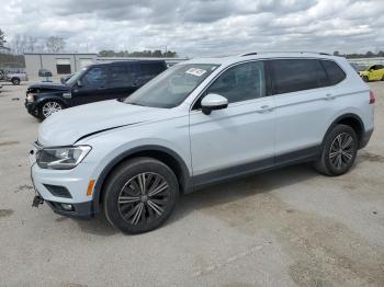  Salvage Volkswagen Tiguan