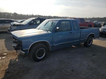  Salvage Chevrolet S-10