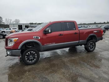  Salvage Nissan Titan